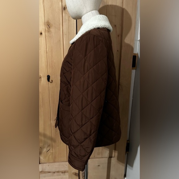 Talbots Petites Brown Quilted Bomber Jacket Shearling Collar Size SP - Picture 8 of 8